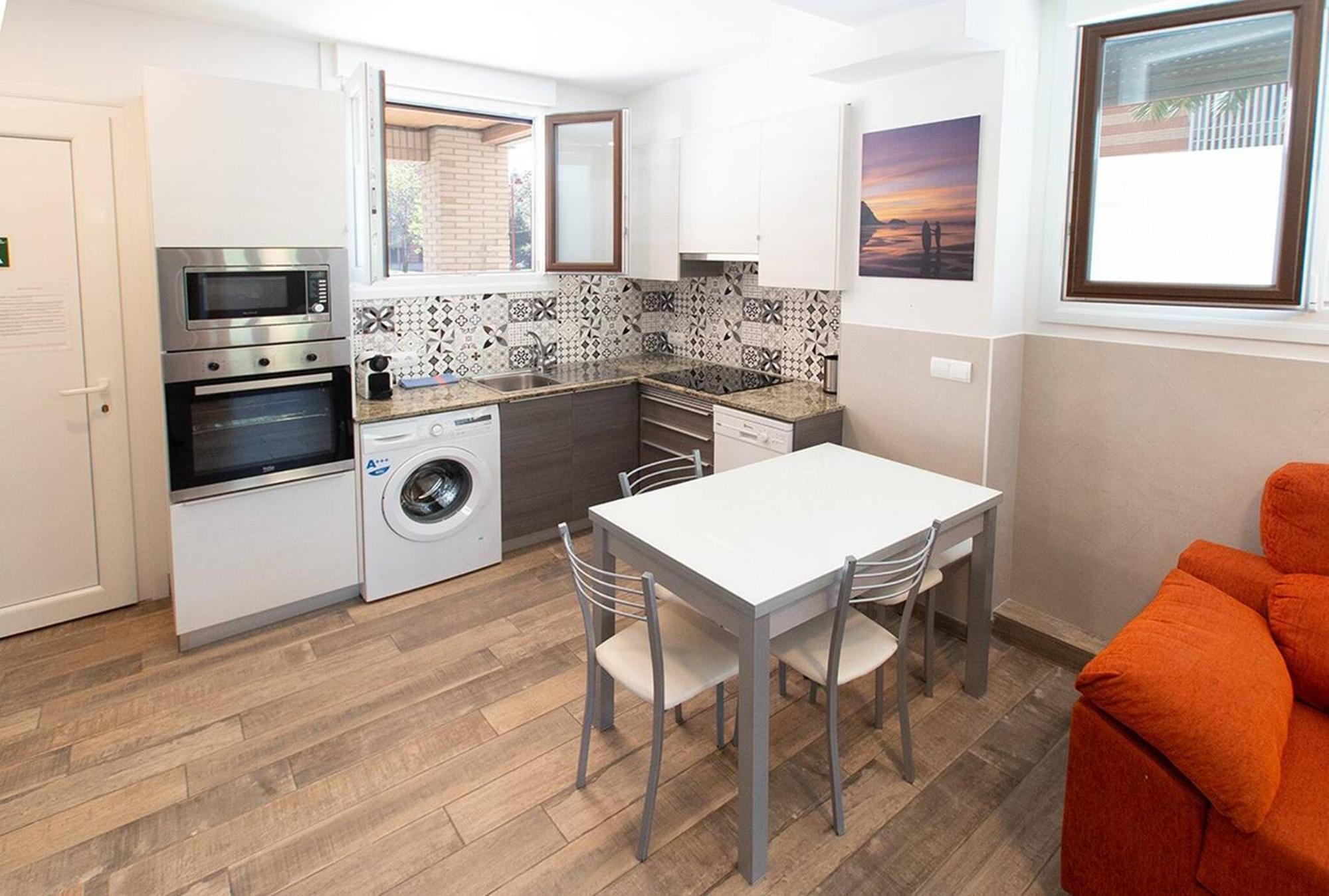 Apartamentos Lurralde Zarautz Exterior photo
